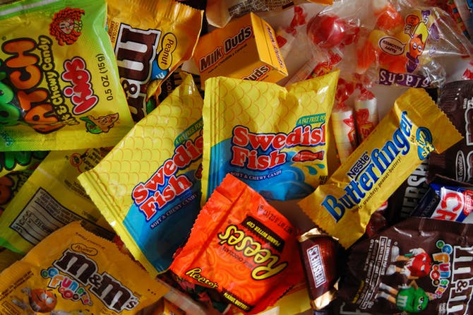 Non-Feature-Halloween-Candy-Popular-By-State